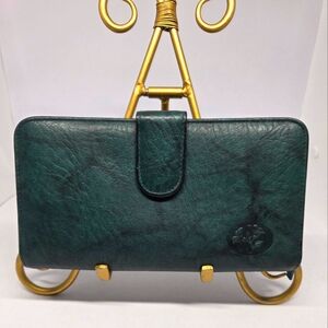 Buxton Green Genuine Leather Exterior Long Wallet